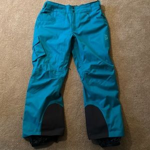Women’s mountain hardwear insulated ski pants turquoise-blueish green color XL